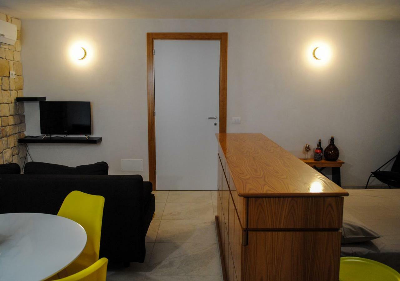 Underground 22 Hotell Polignano a Mare Exteriör bild