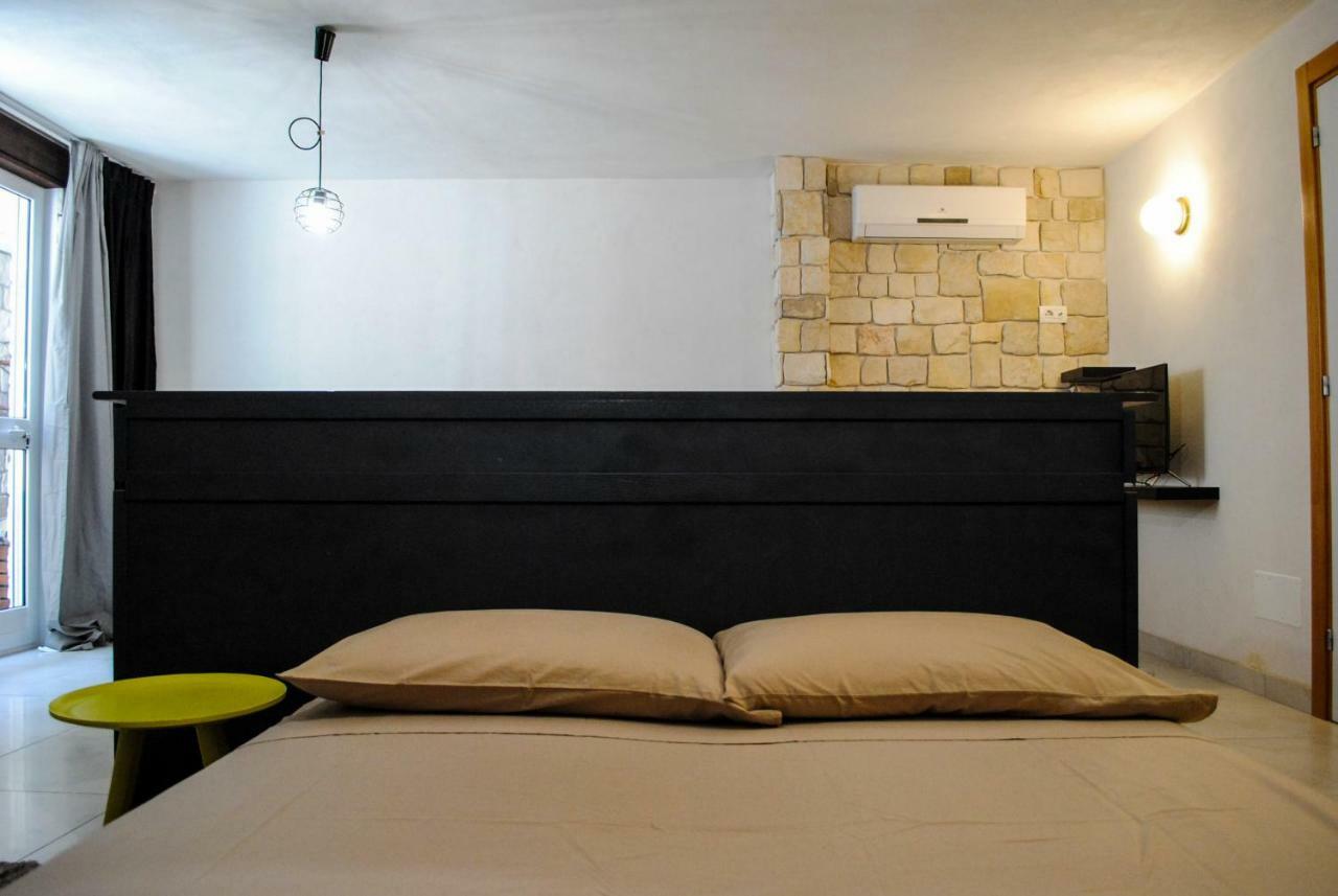 Underground 22 Hotell Polignano a Mare Exteriör bild